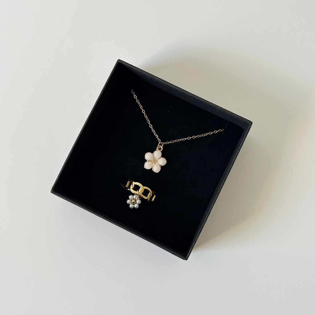 Coffret Charms Athène