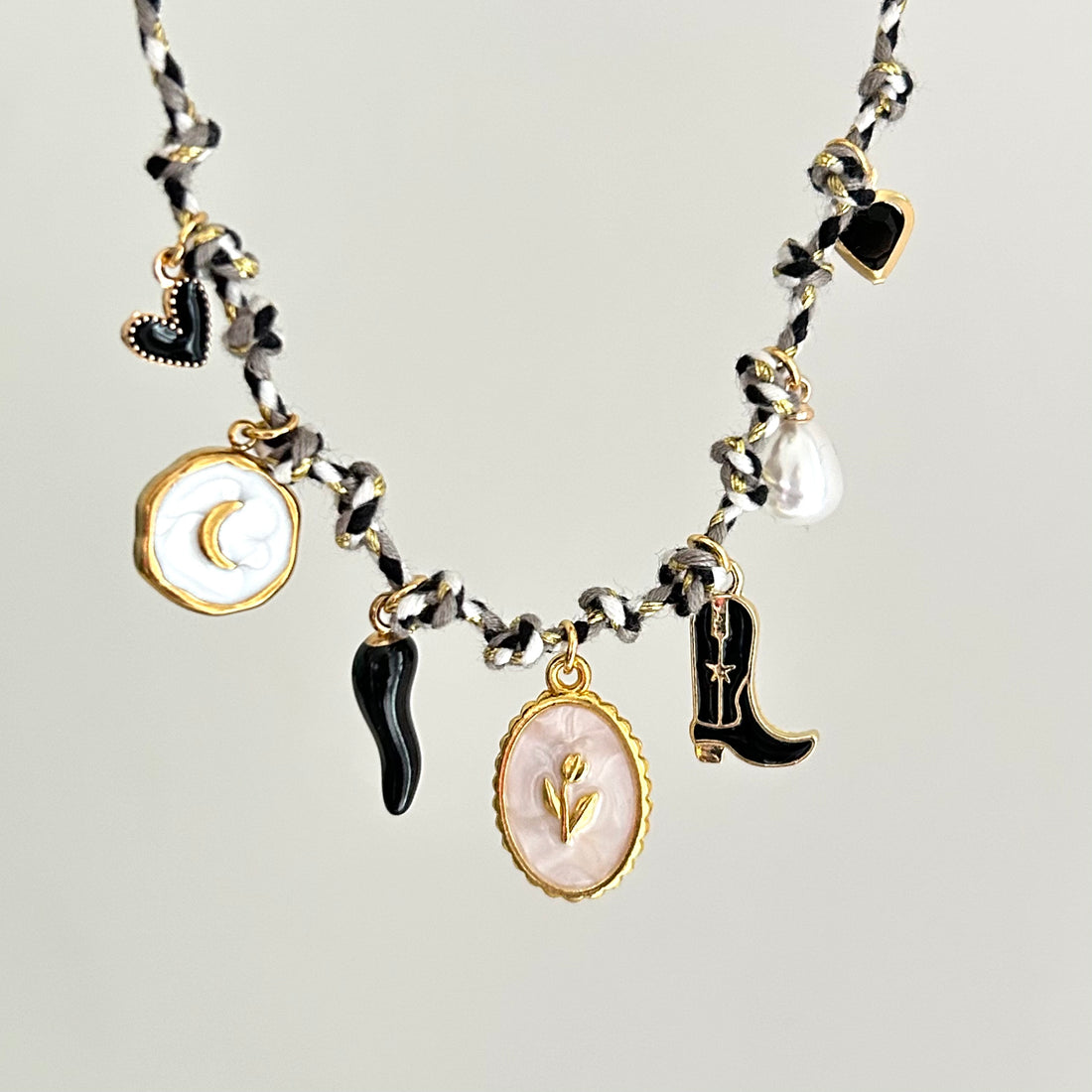 Collier Charms Canberra