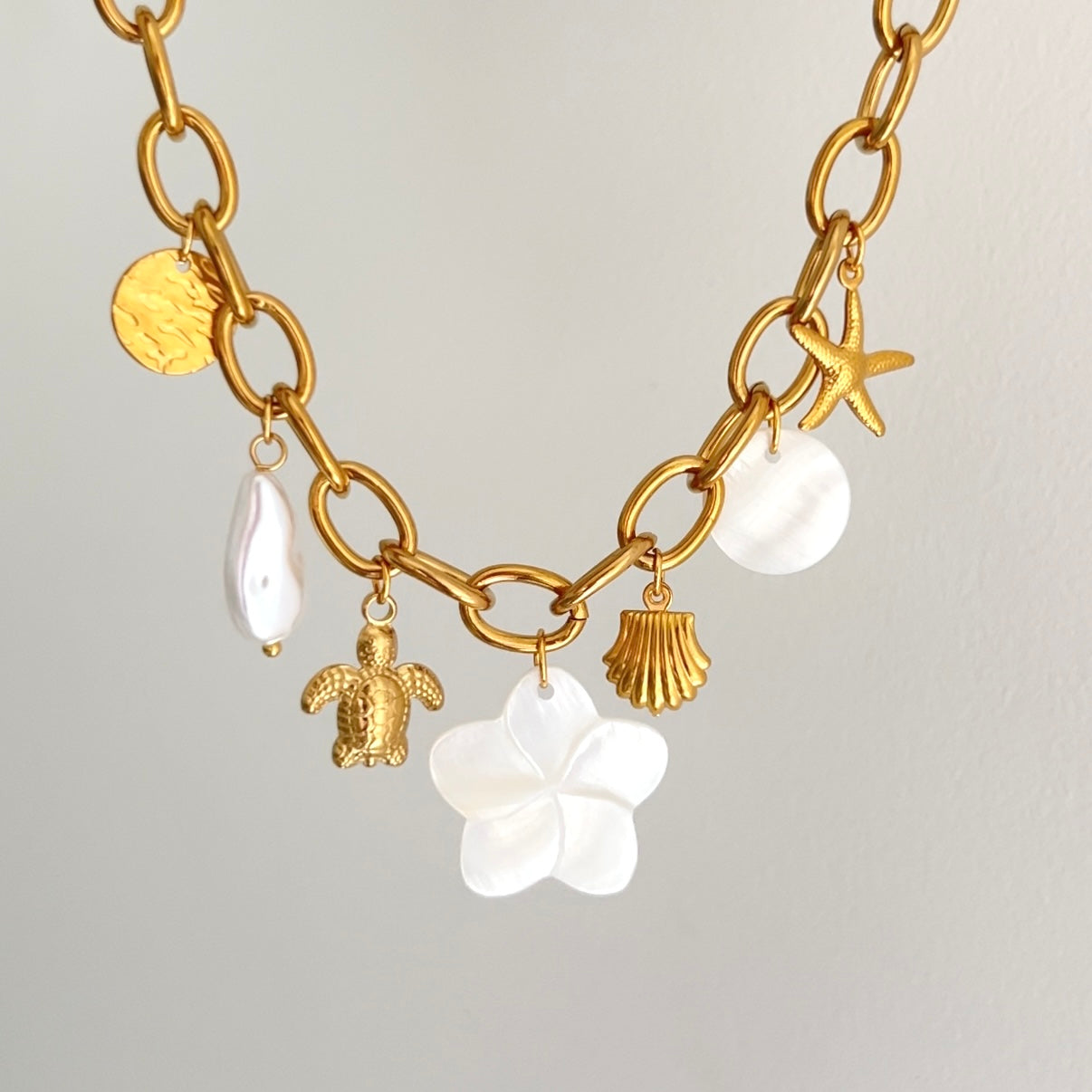 Collier Charms Tiaré