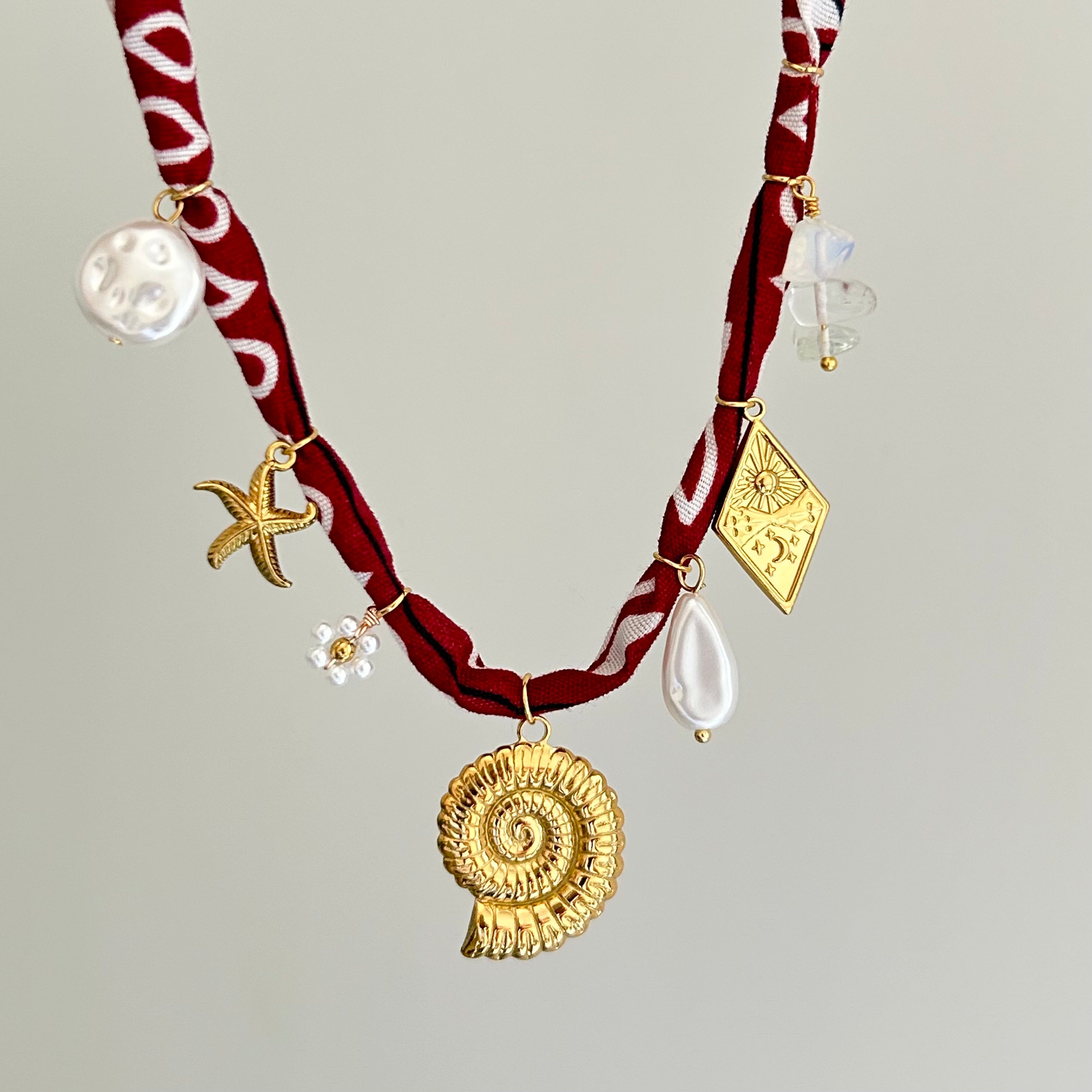 Collier Charms Calvi