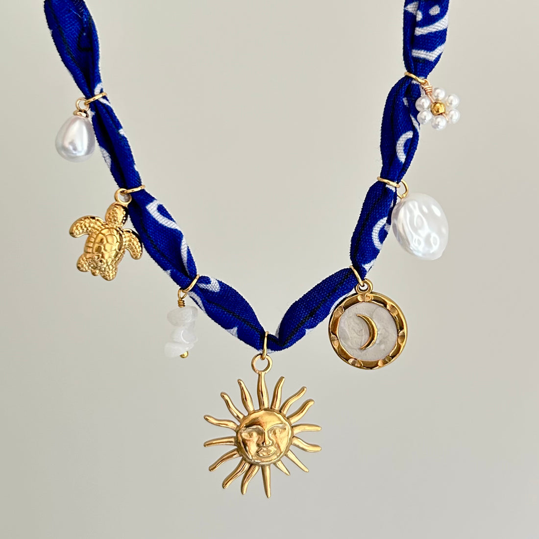 Collier Charms Maldives